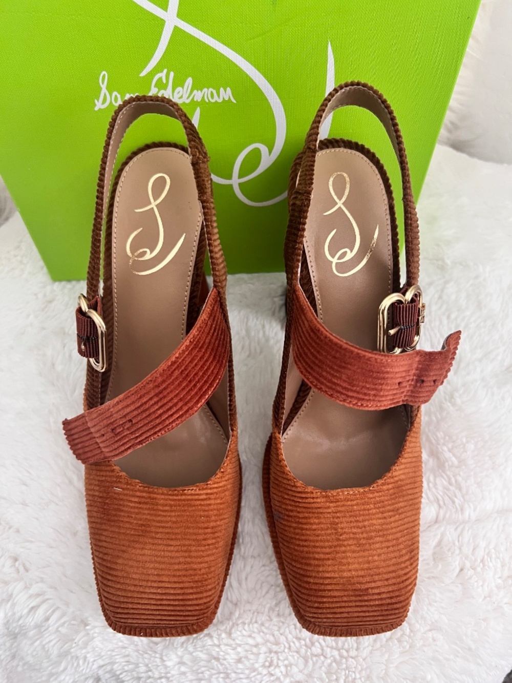 Sam Edelman Platforms - Picture 3 of 6